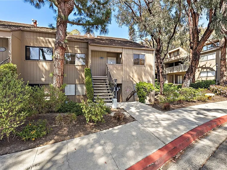 31287 E 9th Dr #28G — Photo 9