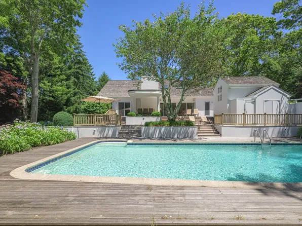 177 Cove Hollow Rd, East Hampton, NY 11937
