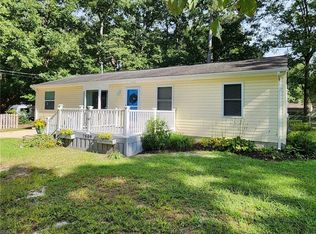 7809 Ark Rd, Gloucester, VA 23061