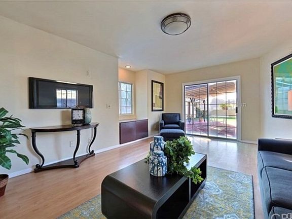 3rd image of 2517 Snead Dr