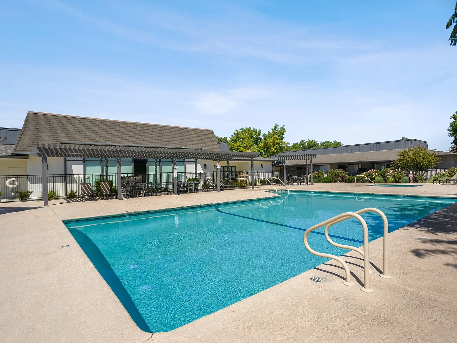 Rindle Ranch (55+) — Photo 3
