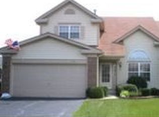 491 Aster Ct, Lindenhurst, IL 60046