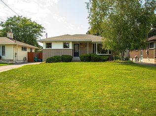 564 Central Park Blvd N, Oshawa, ON L1G 6A4