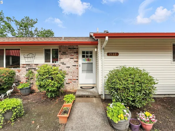 2112 SE 148th Pl, Portland, OR 97233
