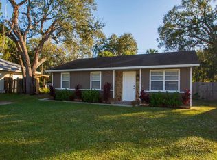 926 35th Ave SW, Vero Beach, FL 32968