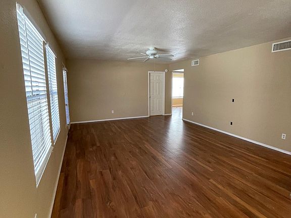 5th image of 8851 W Bluefield Ave