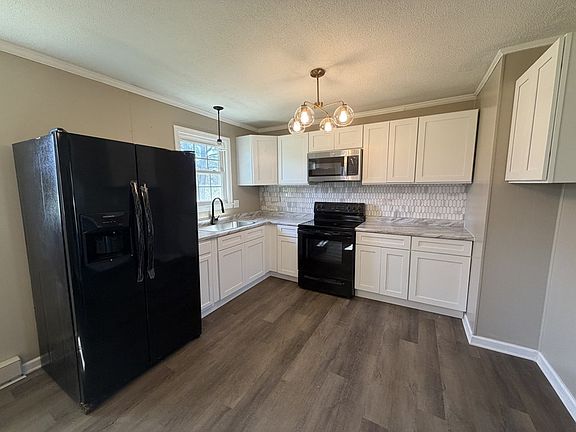 5th image of 106 Althea St