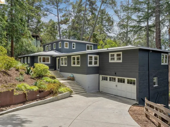 6141 Aspinwall Rd, Oakland, CA 94611