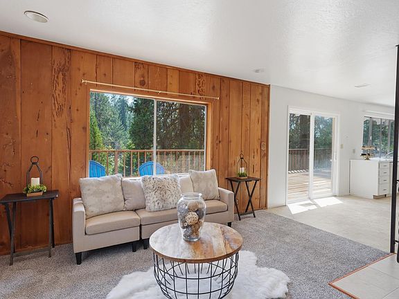 4th image of 12117 Boundary Way
