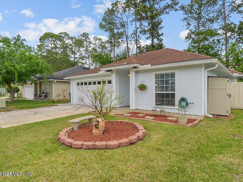 1st image of 11179 Bentley Trace Ln E
