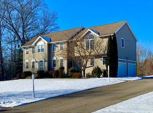 4 Tracy Ter, Millis, MA 02054