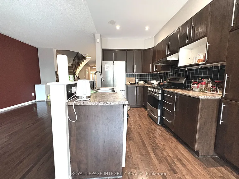 254 Badgeley Ave — Photo 13
