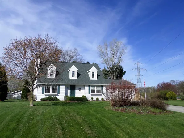 58173 Gary Dr, Goshen, IN 46528