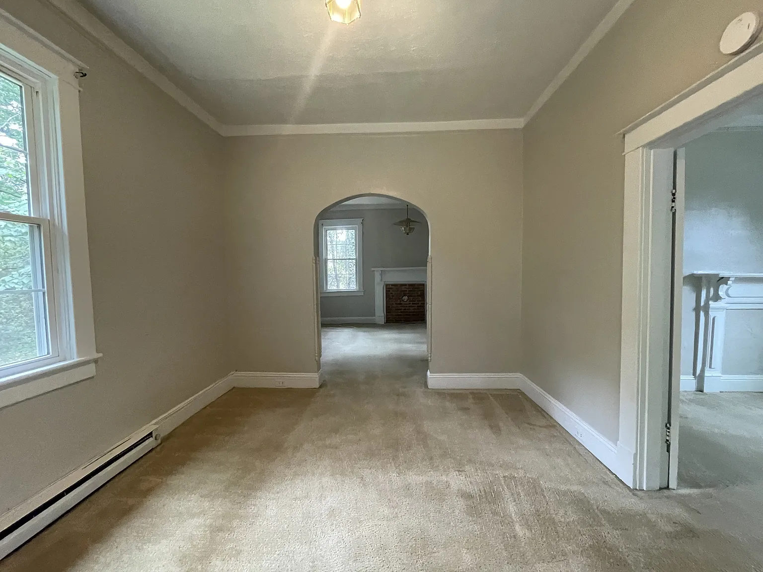 3723 South Amherst Highway - A — Photo 2