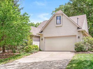 866 Enclave Cir, Carmel, IN 46032