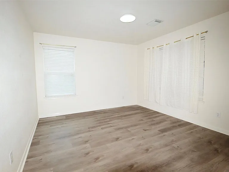 15514 Satsuma Point Ct — Photo 11