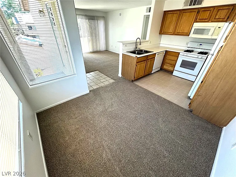 5710 E Tropicana Ave #2092 — Photo 7