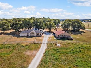 27 Freeman St, Sadler, TX 76264