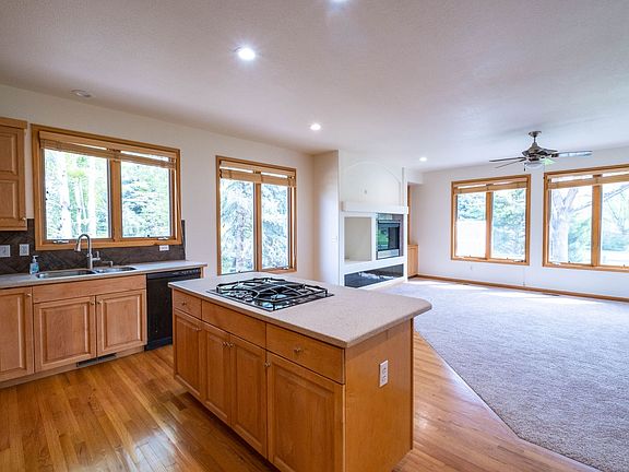 5th image of 5436 Hunter Dr