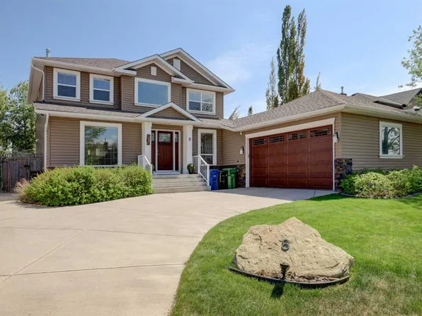 8 W Canoe Rd SW, Airdrie, AB T4B 2N3