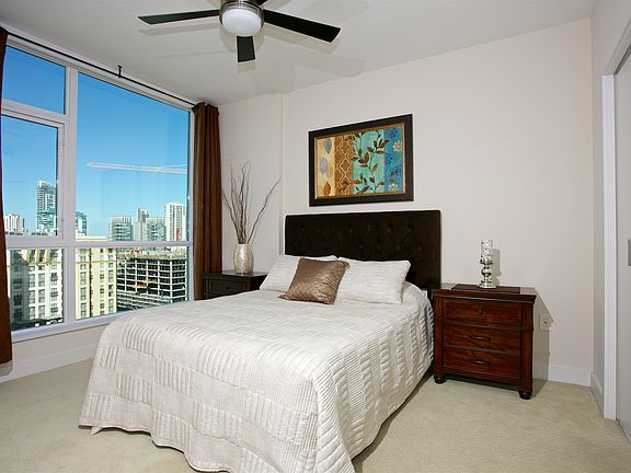 2nd image of 325 7th Ave Unit 1106