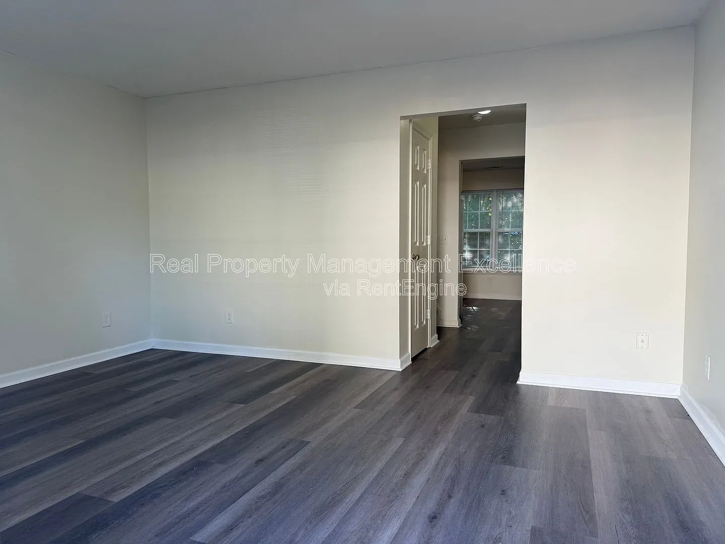 1 bed, 1.0 bath, $650 — Photo 3