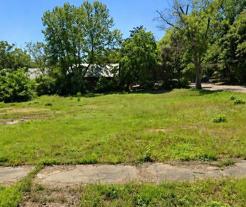 2nd image of 1309 20th St