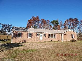 5142 Lowder Rd, Burlington, NC 27217