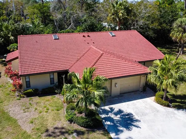 3603 Pine Point Ct, Sarasota, FL 34238
