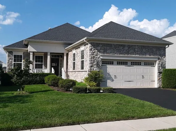 5901 S Mills Manor Ct, Fredericksburg, VA 22407