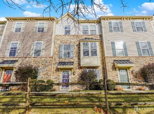 606 Bayside Ct, South Amboy, NJ 08879