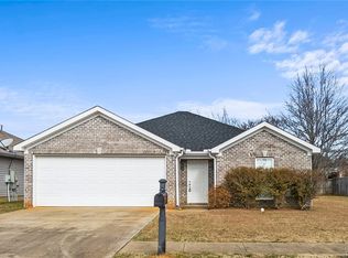 164 Roscommon Rd, Tuscaloosa, AL 35405