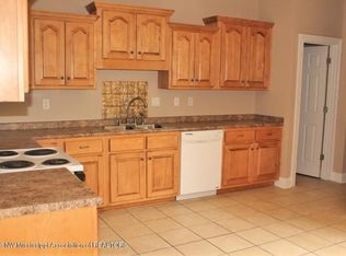 10112 Green Forest Dr, Hernando, MS 38632