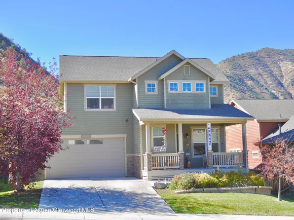35 Sunshine Ct, New Castle, CO 81647