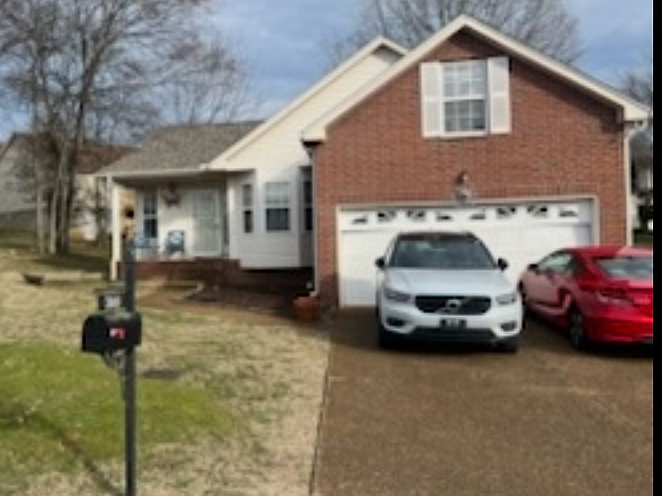 2nd image of 3048 Chateau Valley Dr N