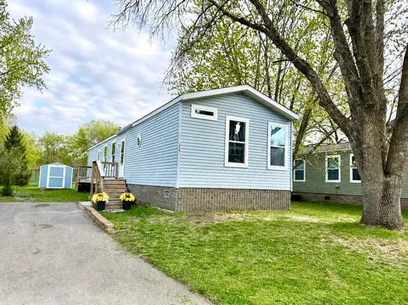 329 Cimarron, Lake Elmo, MN 55042