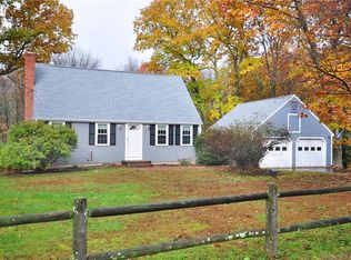 36 Sexton Hollow Rd, Canton, CT 06019