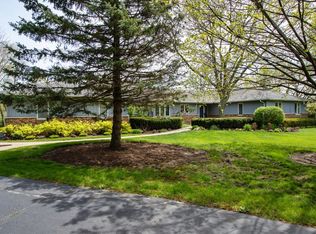 6729 Estate Ln, Long Grove, IL 60047