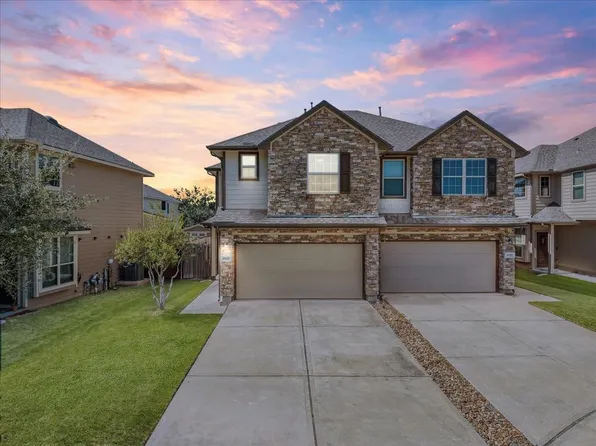 6525 Stoney Creek Dr, Pasadena, TX 77503