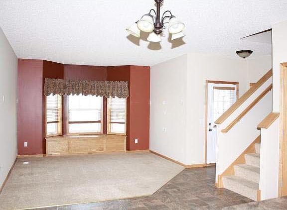 3rd image of 12170 Xylite Street NE