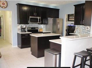 929 Hodges Pl, Virginia Beach, VA 23464