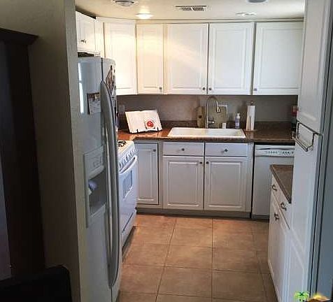 3rd image of 66800 Desert View Ave