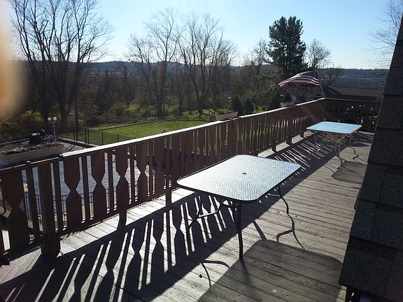 5th image of 323 Payne Hill Road