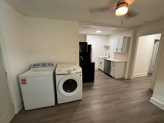 4th image of 1221 Sumner Ave #E