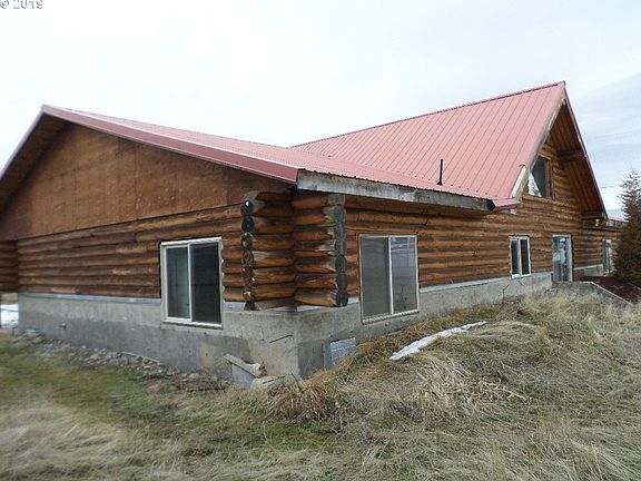 3rd image of 405 W Wallowa Ave