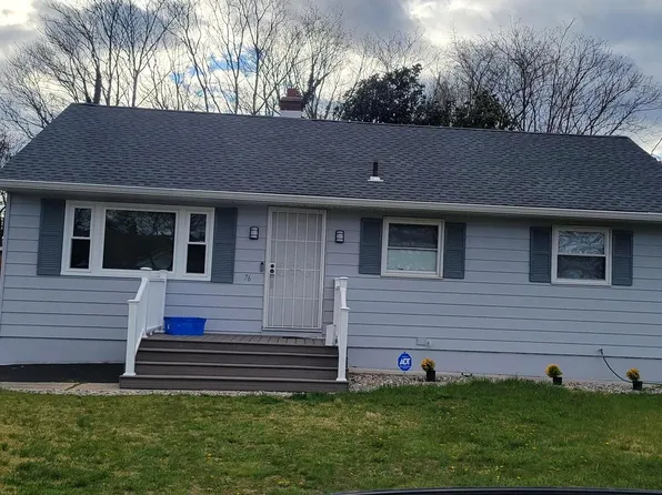 76 Holly Hill Ter, Vineland, NJ 08360