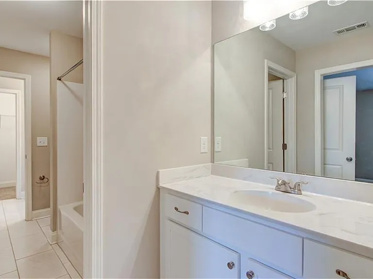 3770 Shades Valley Ln #3770 — Photo 22