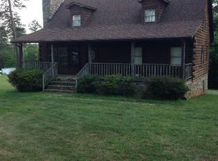 678 Dearborn Rd, Evington, VA 24550