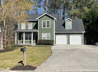 1320 Country Acres Ln, Lawrenceville, GA
