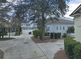 1725 Howard Ln, Fernandina Beach, FL 32034
